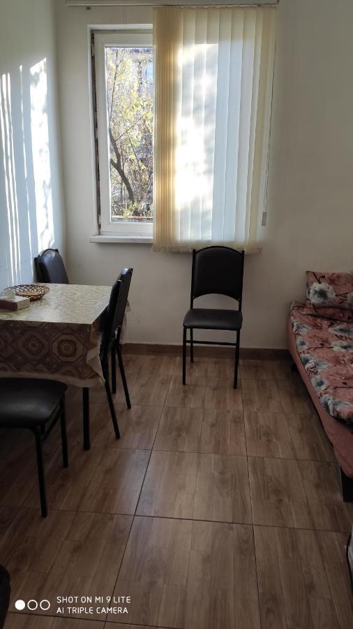 Apartments Azatutyan Avenue 9, Кв 19 Jereván Kültér fotó