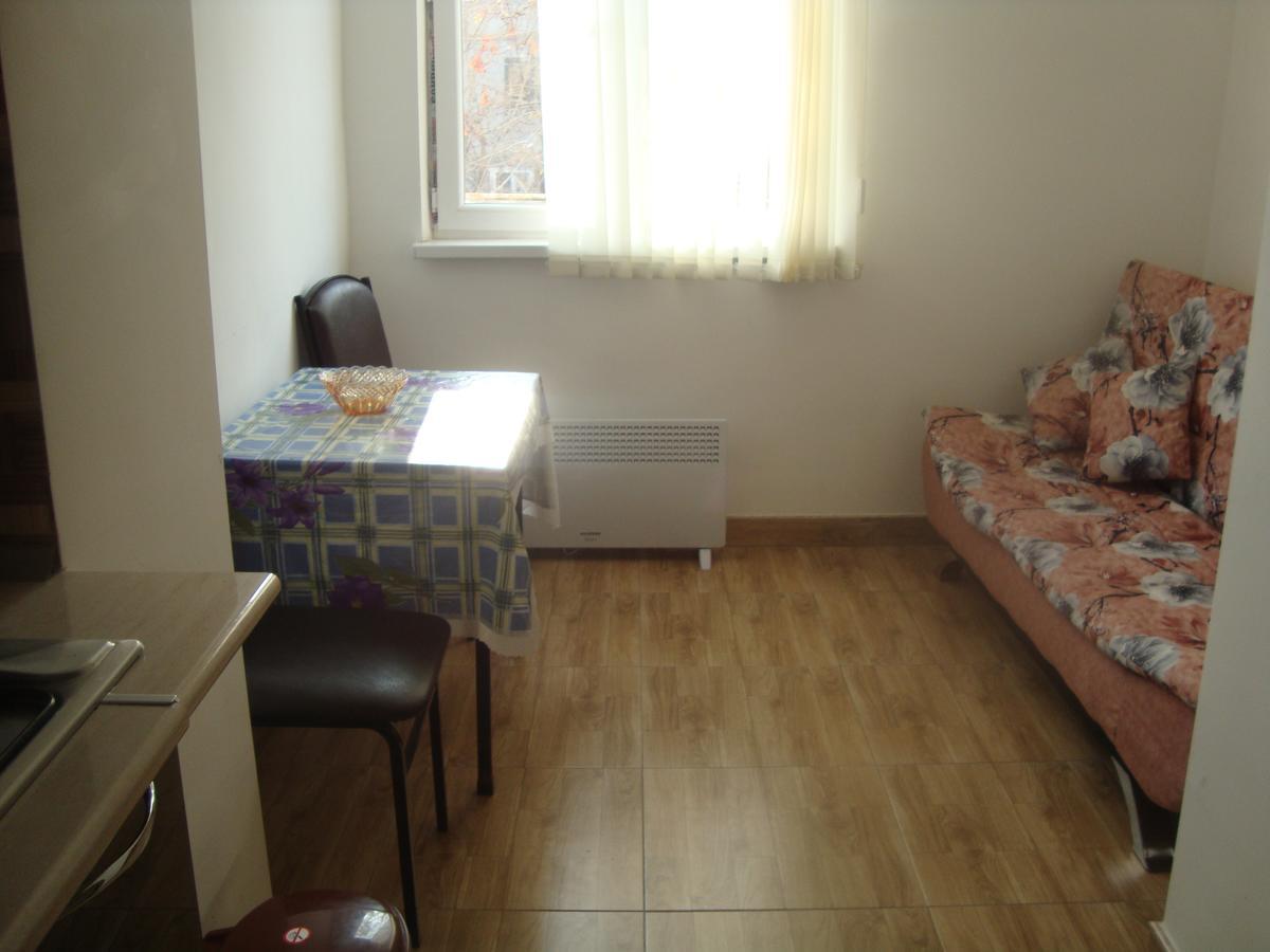 Apartments Azatutyan Avenue 9, Кв 19 Jereván Kültér fotó